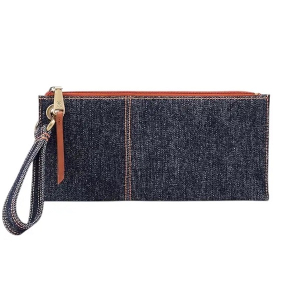 Hobo Vida Wristlet 💖